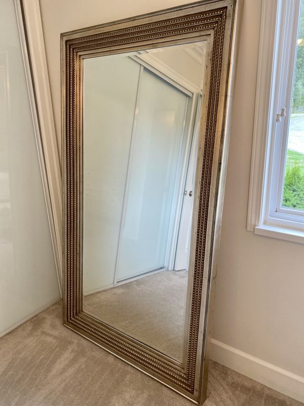 Luxury Metallic Finish